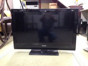 液晶テレビ【東芝製】