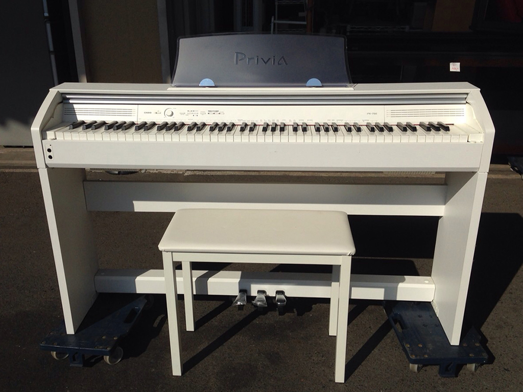デジタルピアノ(CASIO Privia PX-750)を買取