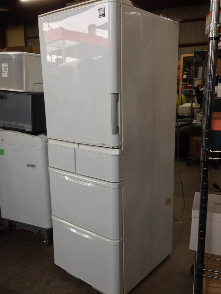 冷蔵庫（シャープ SJ-PW38X-W）を買取