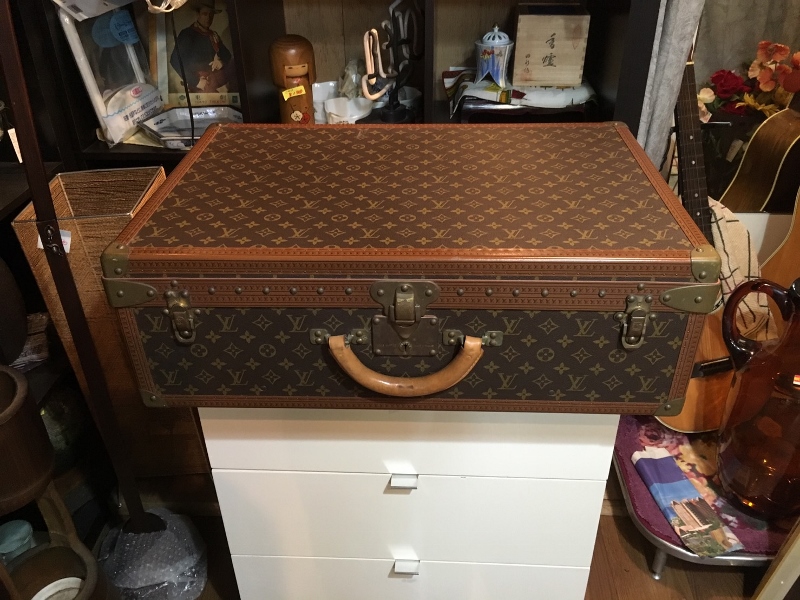 ルイヴィトン（モノグラム）のアタッシュケース