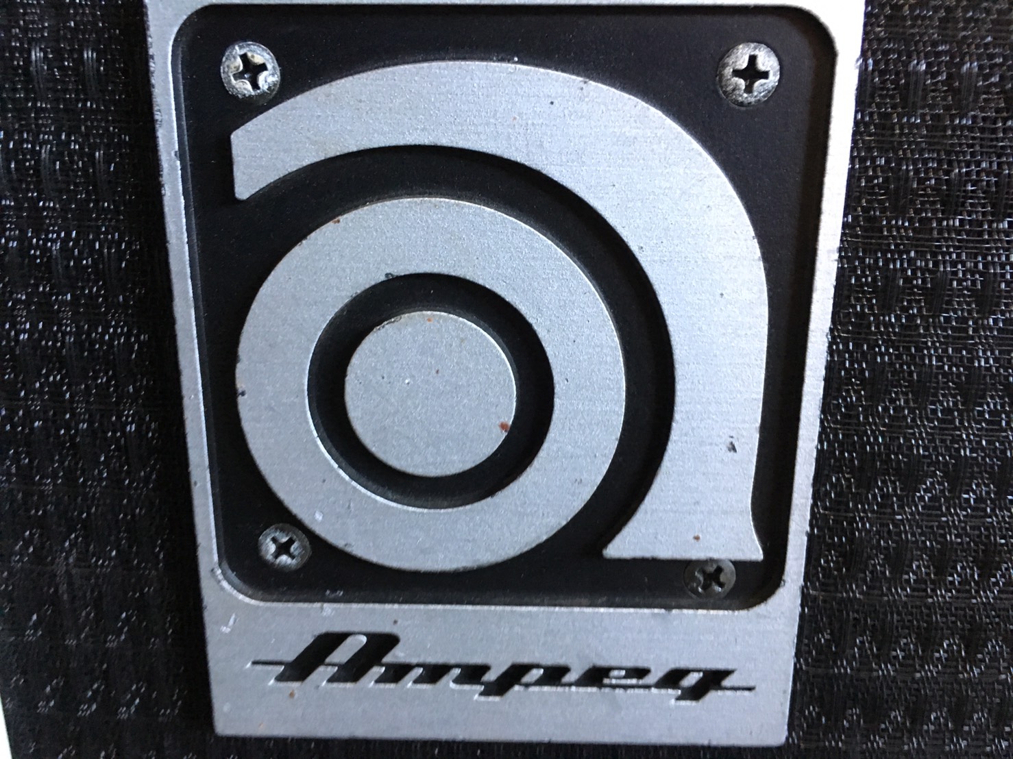 アンペグのアンプ