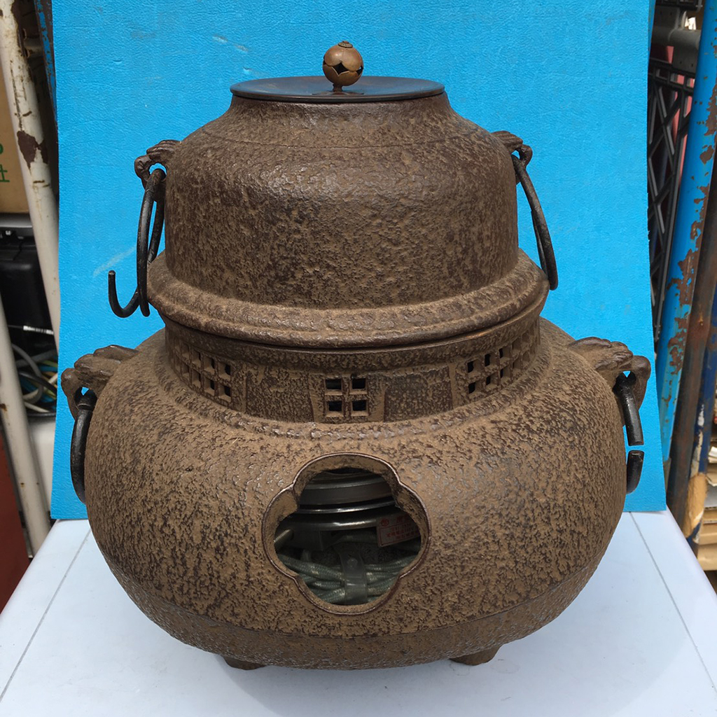 茶釜など茶道具を買取