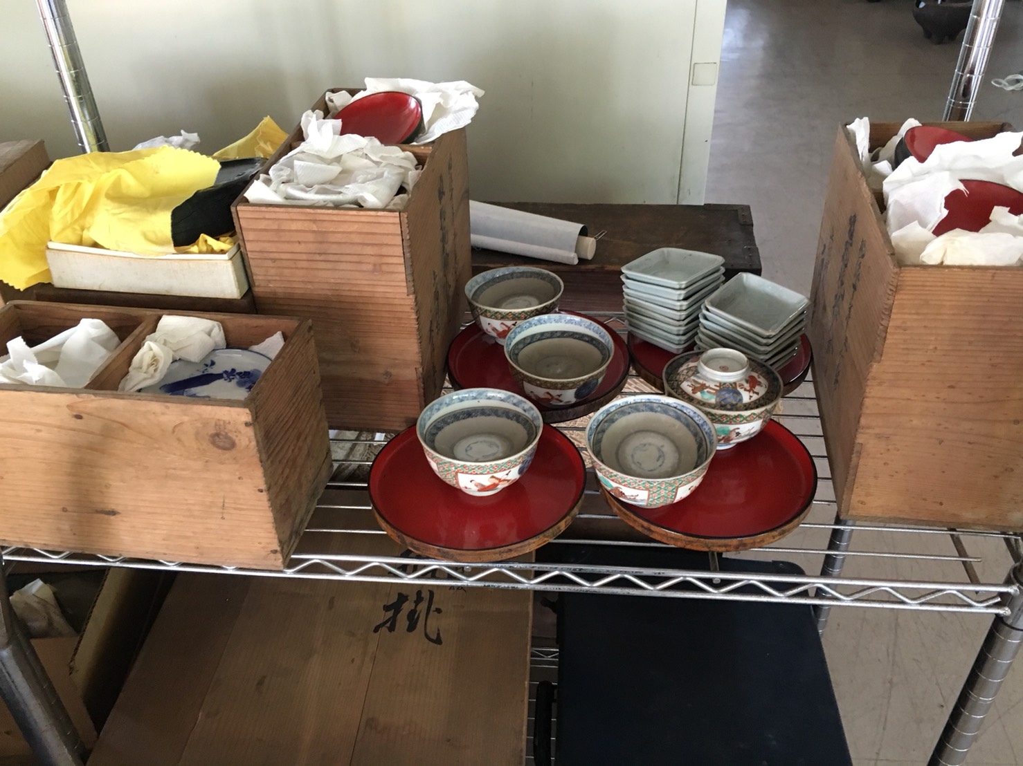 茶碗などの不用品