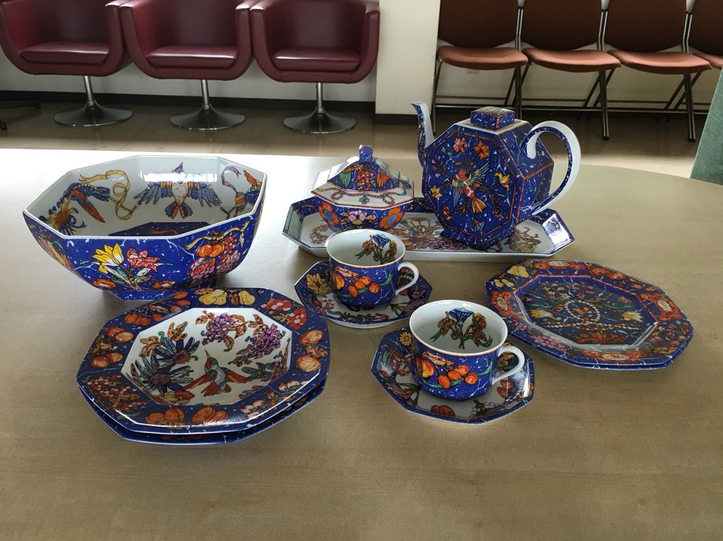 エルメスの食器（リモージュ焼き）