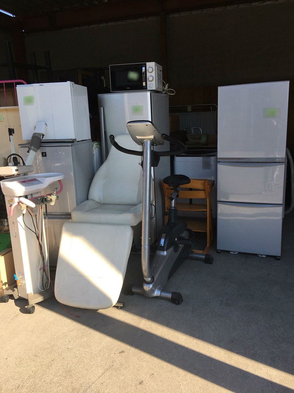 二世帯住宅の売却に伴う不用品(家電・家具)