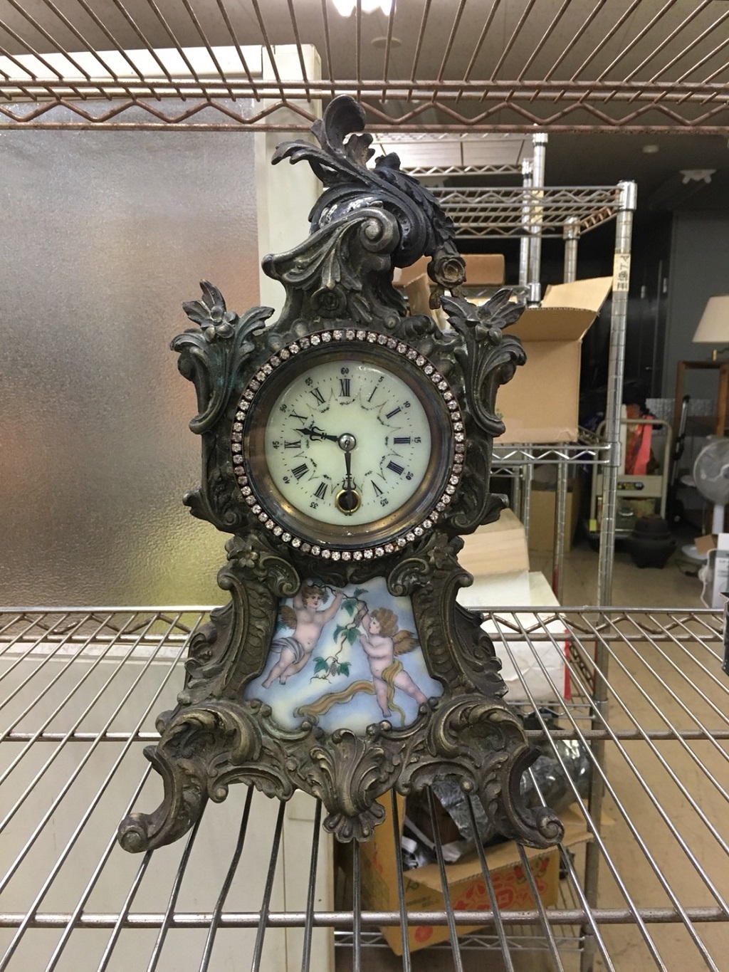 アンティーク調の置時計を引き取り