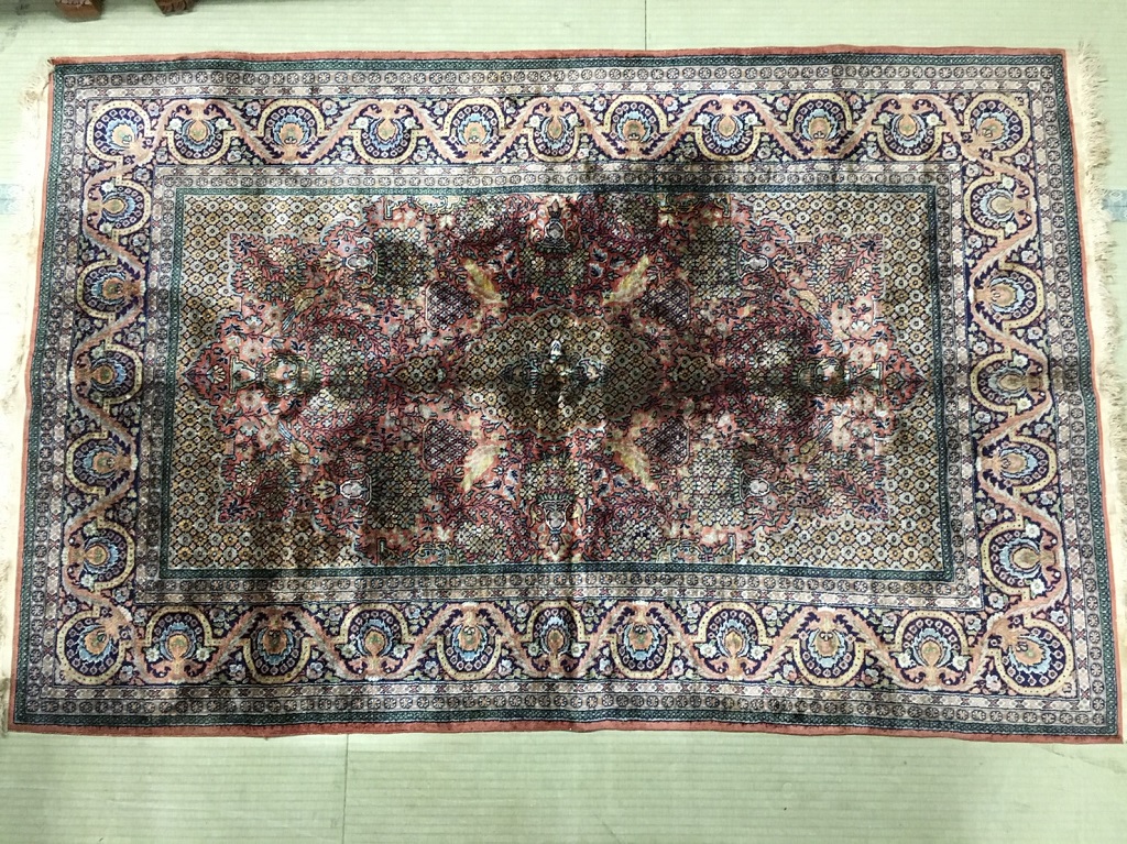 ペルシャ絨毯