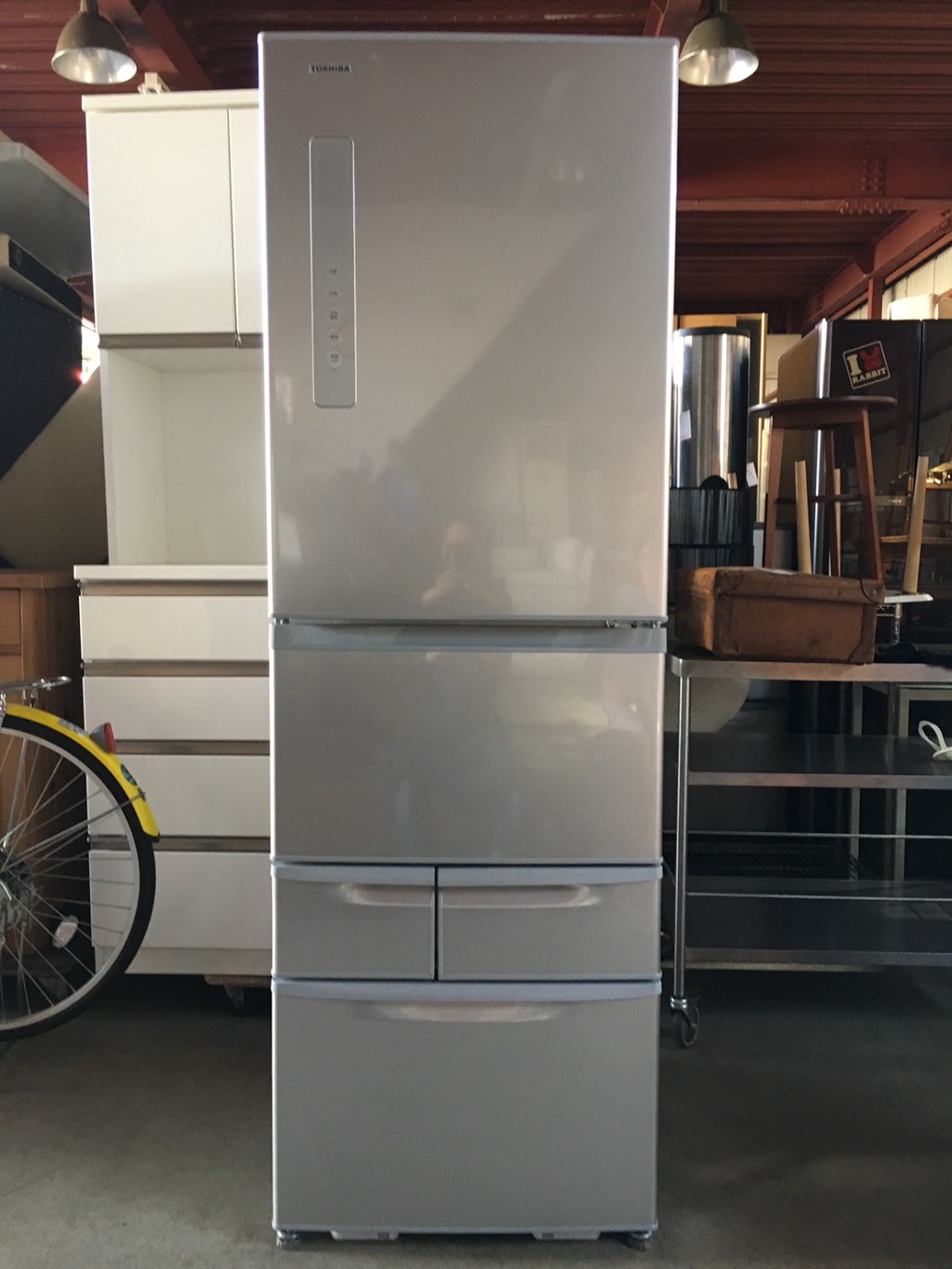 東芝製のノンフロン冷凍・冷蔵庫（GR-K41G）