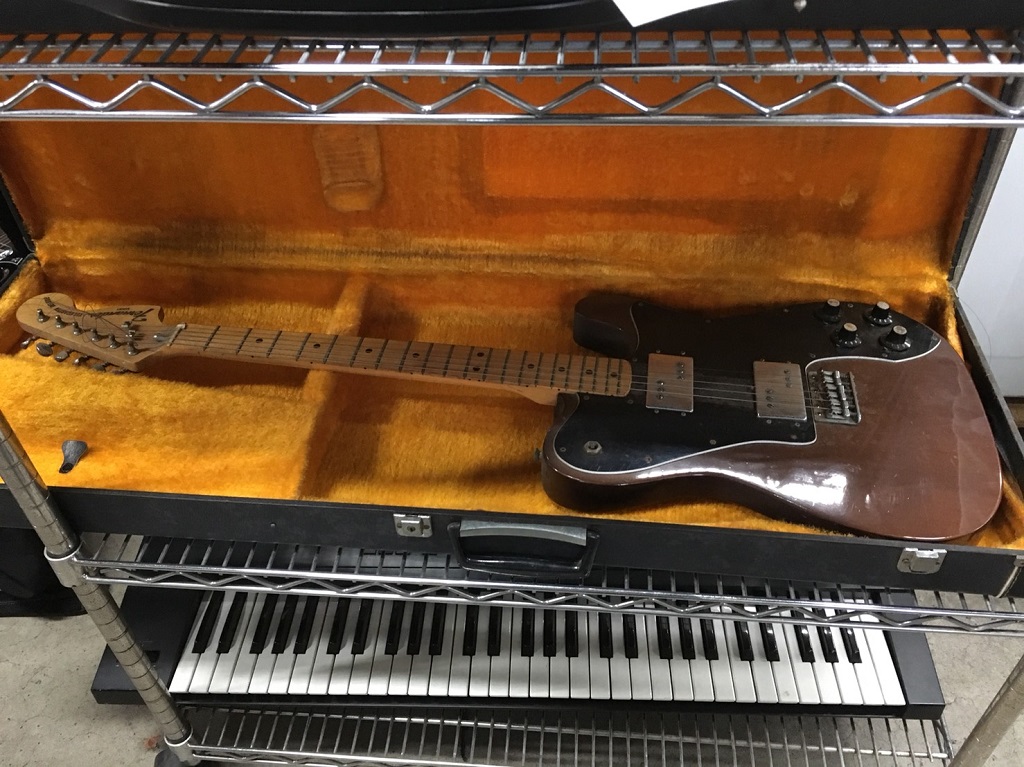 FERNANDES BURNY（フェルナンデス・バーニー）