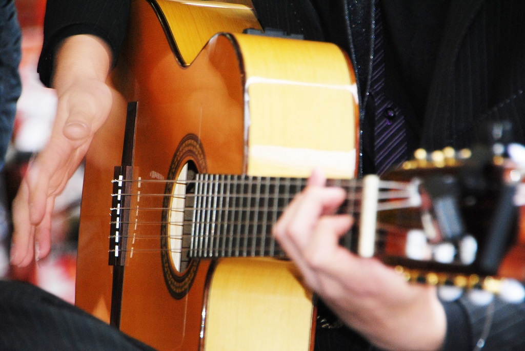 アコースティックギター