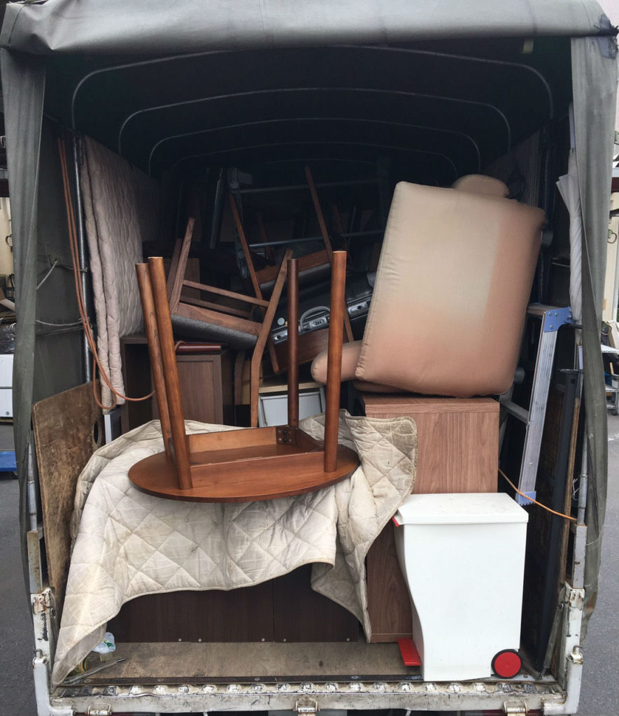 単身の引っ越しで不要になった荷物t